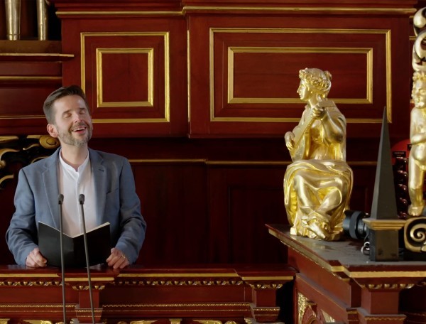 Ich halte treulich still